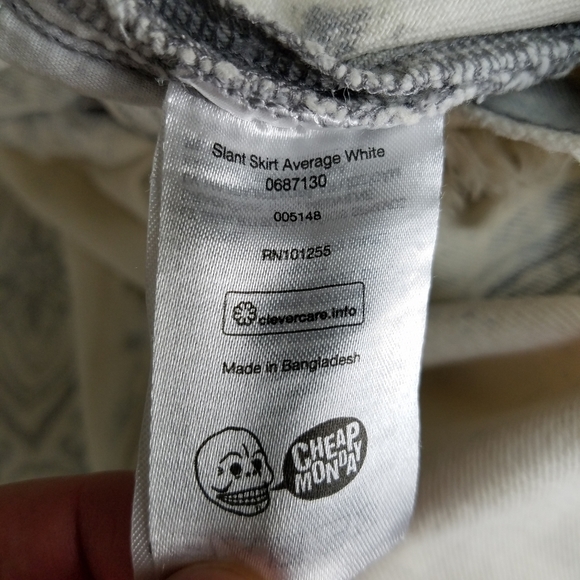 Cheap Monday Slant Mini Skirt Retro - Picture 8 of 8